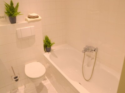 Holiday house Holiday Home in Haaksbergen by Lake - Outdoor photo 37