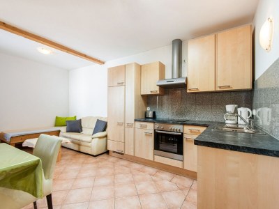 Apartment Apartment in Aschau near Kaltenbach Ski Lift - Features photo 25