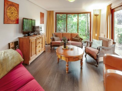 Chalet Chalet in Stegeren mit Pool und Gärten - Features photo 23