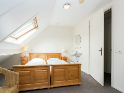 Farmhouse Bauernhaus in Rheeze am Wald für 20 Von Belvilla - Features photo 10