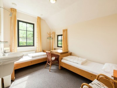 Farmhouse Bauernhaus in Rheeze am Wald für 20 Von Belvilla - Features photo 16