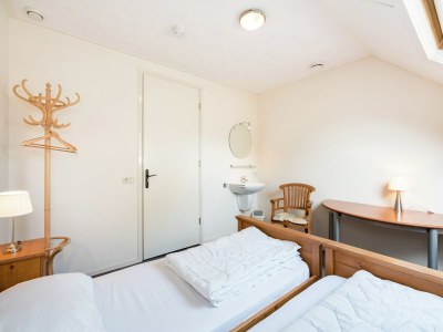 Farmhouse Bauernhaus in Rheeze am Wald für 20 Von Belvilla - Features photo 29