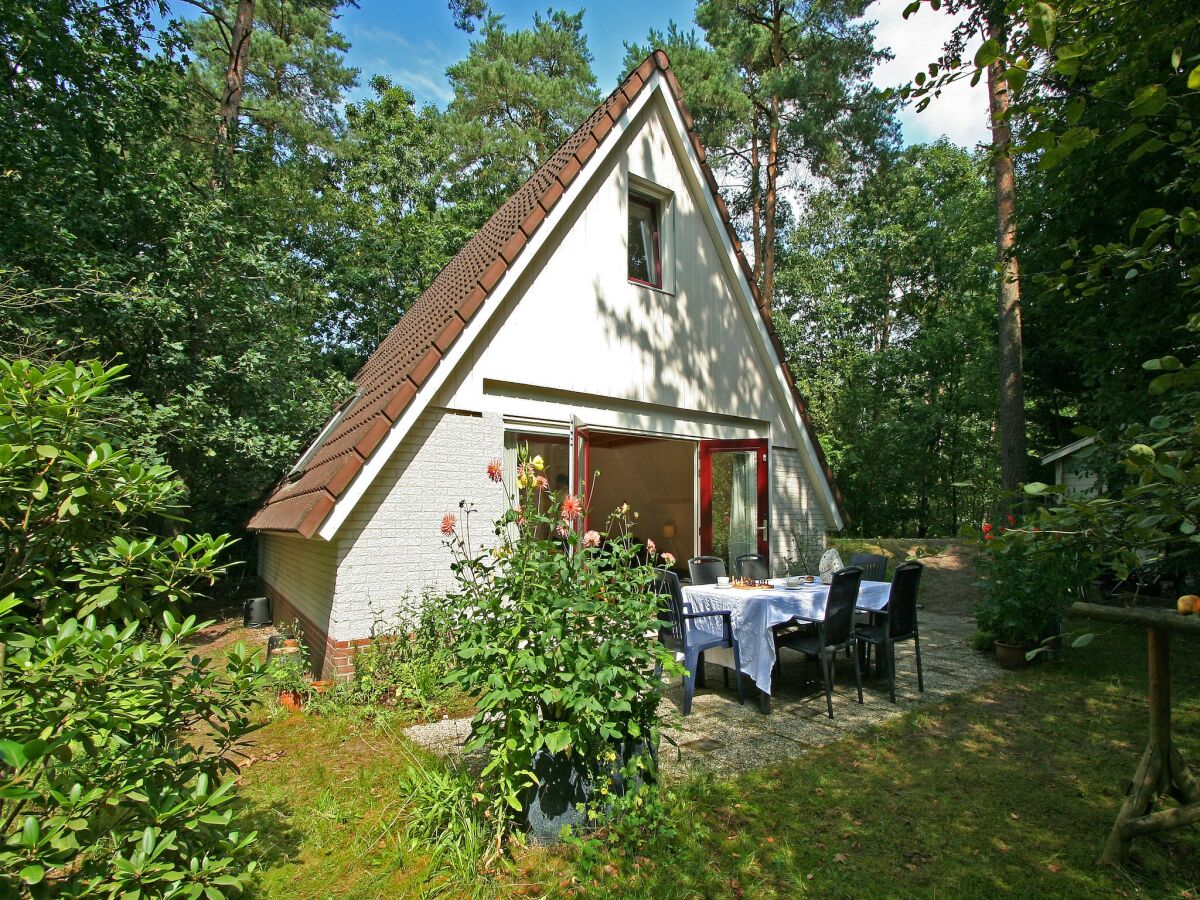 Holiday house Holiday Home in Nunspeet near Forest