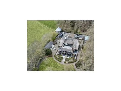 Cottage Mansion in Nijensleek with Sauna & Garden - Outdoor photo 9