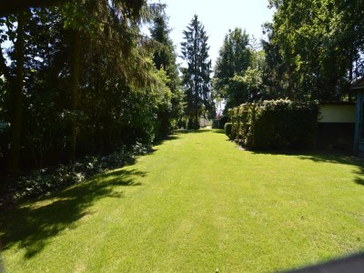 Holiday house Holiday Home in Nijeberkoop near Nature - Outdoor photo 4