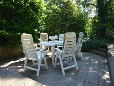 Holiday house Holiday Home in Nijeberkoop near Nature - Outdoor photo 9