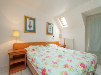 Farmhouse Farmhouse in Waskemeer with Large Garden - Features photo 17