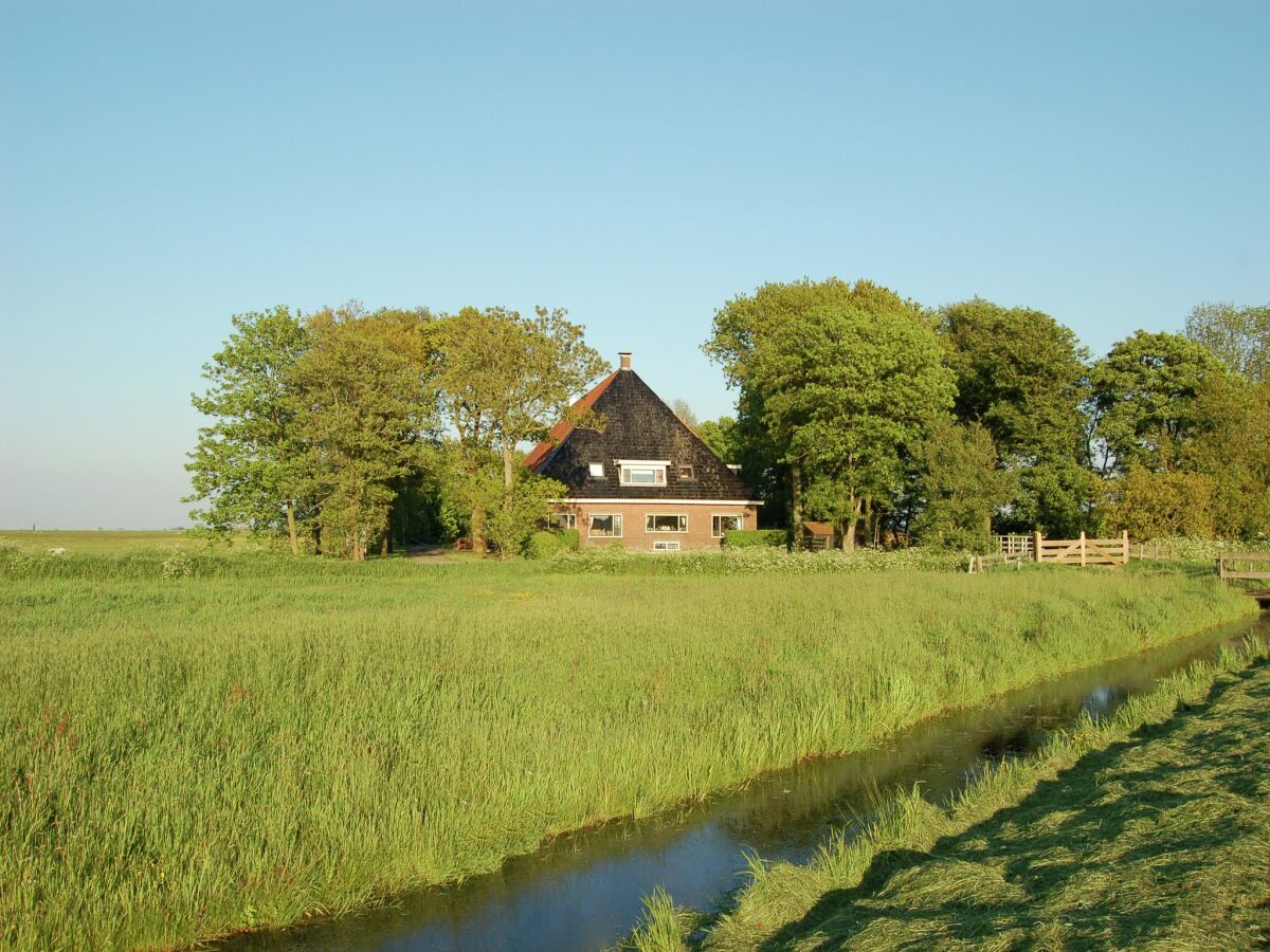 Holiday house Holiday Home in Workum on a farm - Outdoor photo 4