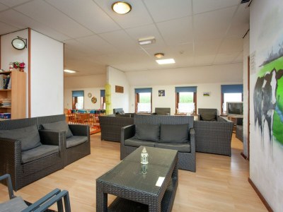 Farmhouse Bauernhaus in Holwerd am Meer in Holwerd - Farmhouse