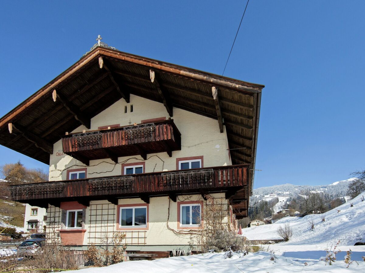 Apartment Chalet in Hopfgarten am Skilift - Outdoor photo 5