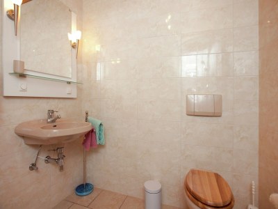 Apartment Apartment in Waidring near Ski Slopes - Features photo 32