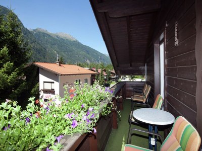Apartment Apartment in Austria with Mountain Views - Outdoor photo 2