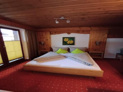 Apartment Apartment in Ski Paradise near Trails - Features photo 14