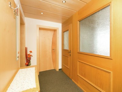 Apartment Apartment in Ski Paradise near Trails - Features photo 21