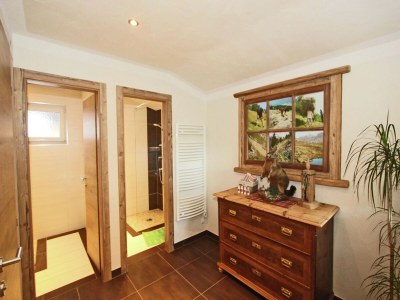 Apartment Apartment in Ski Paradise near Trails - Features photo 24