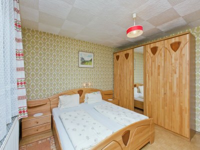 Holiday house Villa in Piller nahe Skibus & See - Features photo 8