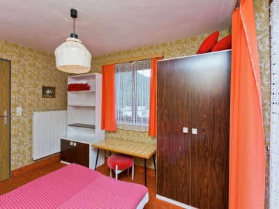 Holiday house Villa in Piller nahe Skibus & See - Features photo 11