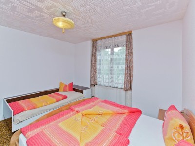 Holiday house Villa in Piller nahe Skibus & See - Features photo 12