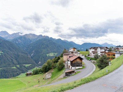 Apartment Apartment in Fiss near Ski Lifts - Outdoor photo 2
