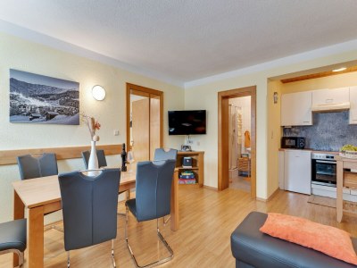 Apartment Apartment in Fiss near Ski Lifts - Features photo 9