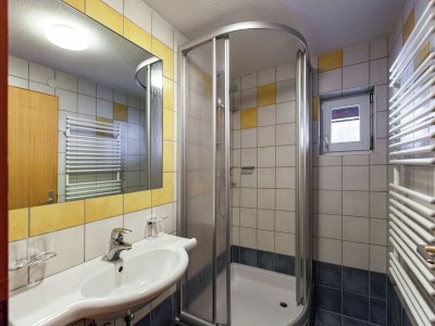 Apartment Apartment in See near Ski Slopes - Features photo 17