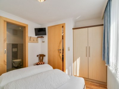 Apartment Apartment in Kappl near Ski Lift - Features photo 11
