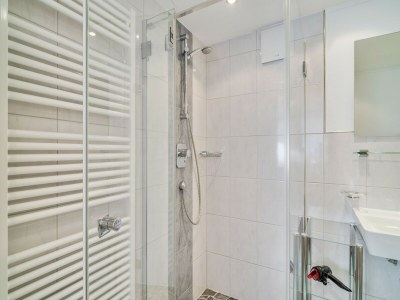 Apartment Apartment in Kappl near Ski Lift - Features photo 35