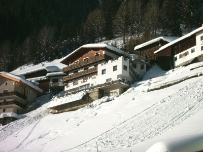 Apartment Apartment in Kappl near Ski Slopes - Outdoor photo 2