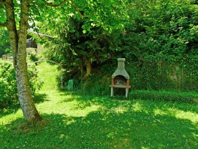 Holiday house Chalet in Vorarlberg near Ski Slopes - Outdoor photo 3