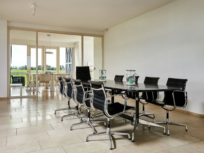 Villa Space to Connect: A Coastal Villa - Features photo 6