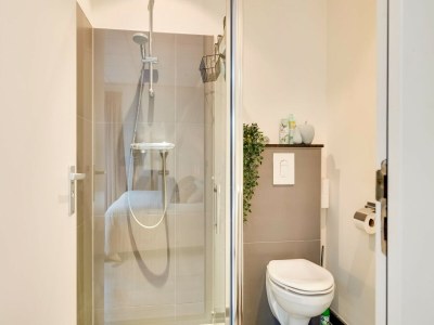 Apartment Couples’ Retreat in Bergen - Features photo 23