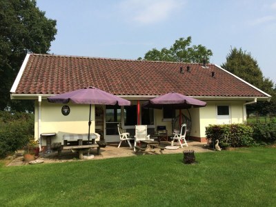 Holiday house Family residence with large garden - Outdoor photo 4