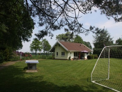 Holiday house Family residence with large garden - Outdoor photo 7