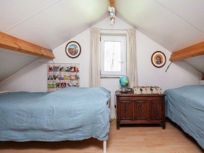 Holiday house Family residence with large garden - Features photo 22