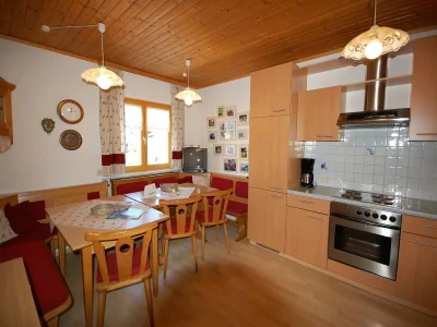 Holiday house Renovated Mountain Retreat Stay - Features photo 9