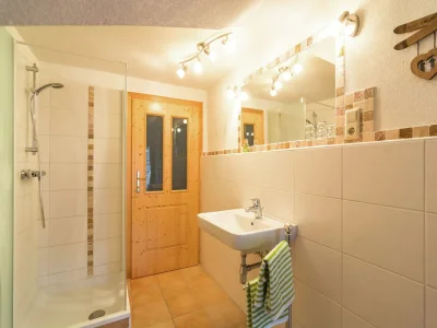 Holiday house Renovated Mountain Retreat Stay - Features photo 13