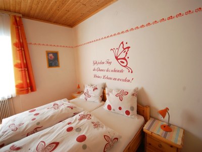 Holiday house Renovated Mountain Retreat Stay - Features photo 24