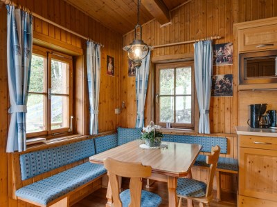 Chalet Chalet in Mörtschach near Ski Slopes - Features photo 11