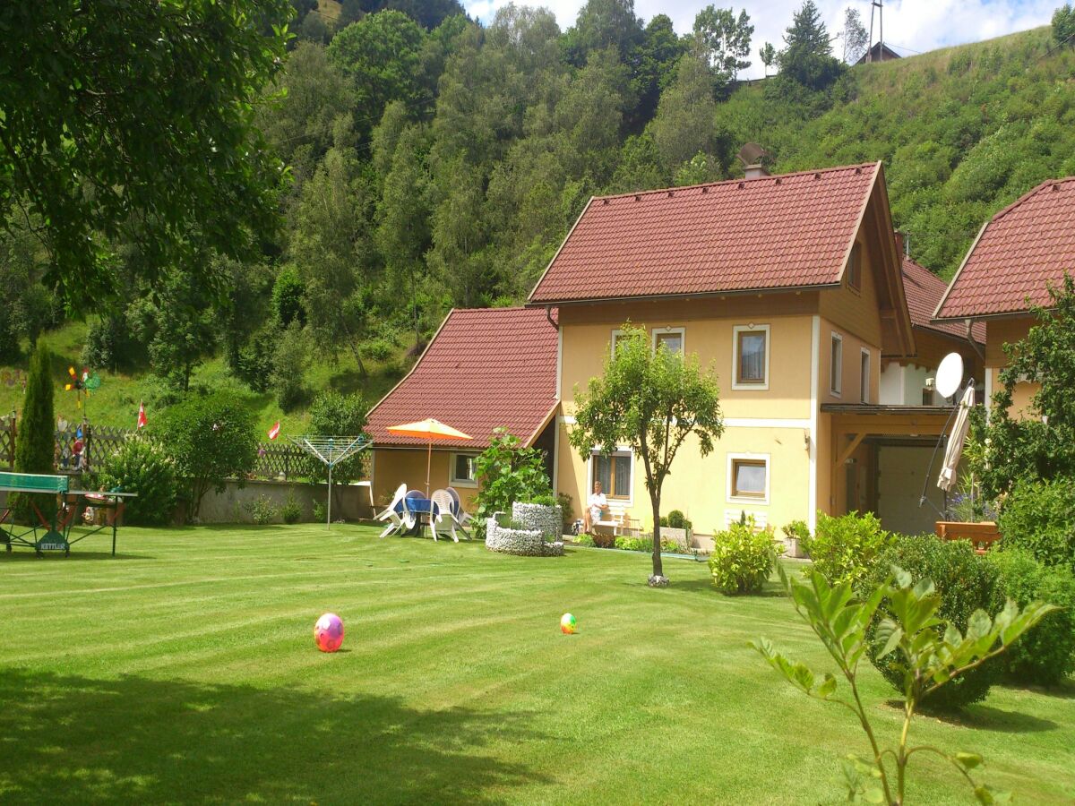 Apartment Wohnung in Rennweg nahe Katschberg Skigebiet - Outdoor photo 2