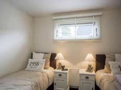 Chalet Chalet in Kattendijke nahe Oosterschelde - Features photo 10