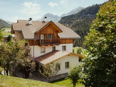 Holiday apartment Margherita in Wengen Südtirol - Holiday apartment