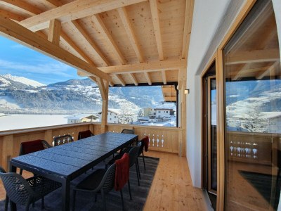 Apartment Apartment in Kaltenbach near Ski Lift - Outdoor photo 2