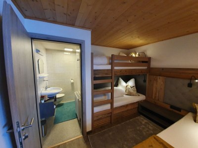 Apartment Apartment in Kaltenbach near Ski Lift - Features photo 12