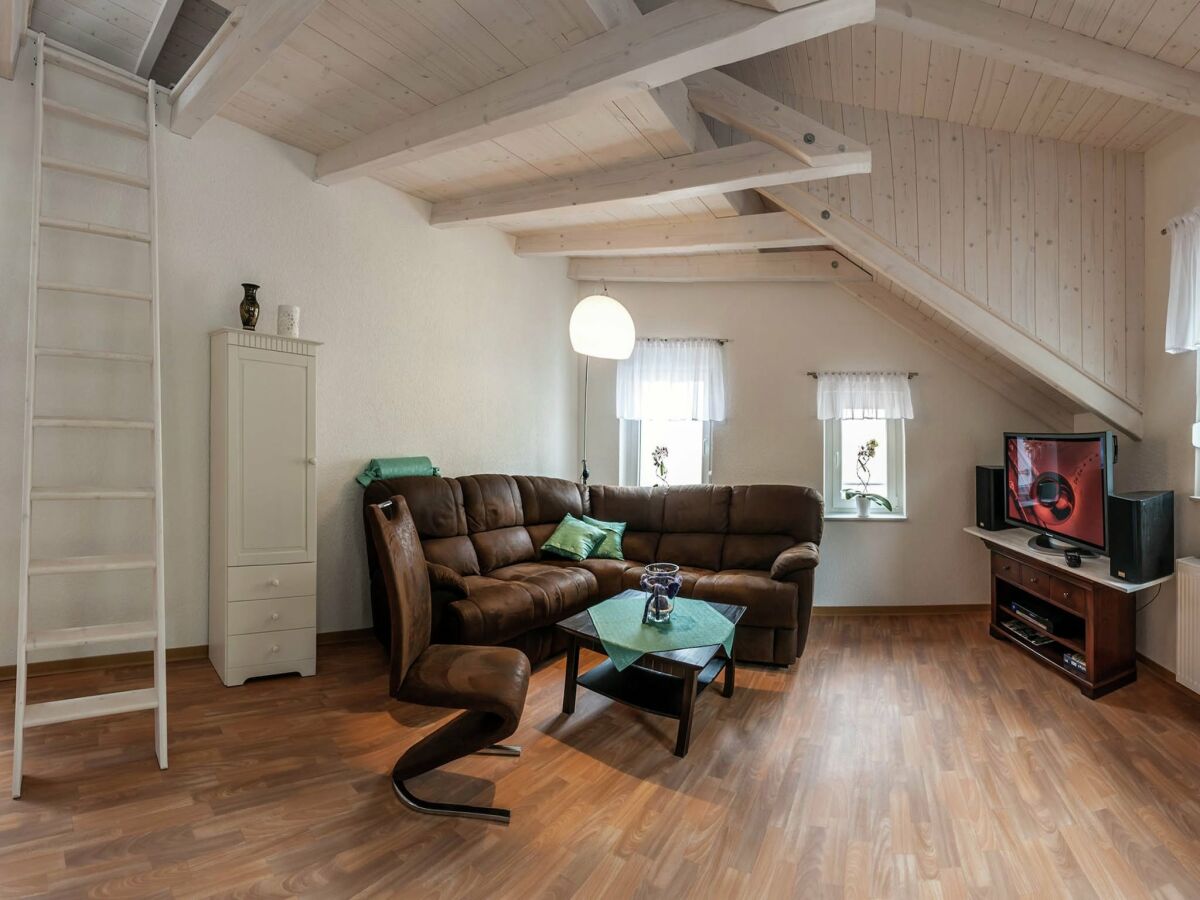 Apartment Ruhige Ferienwohnung mit Parkplatz in Thale