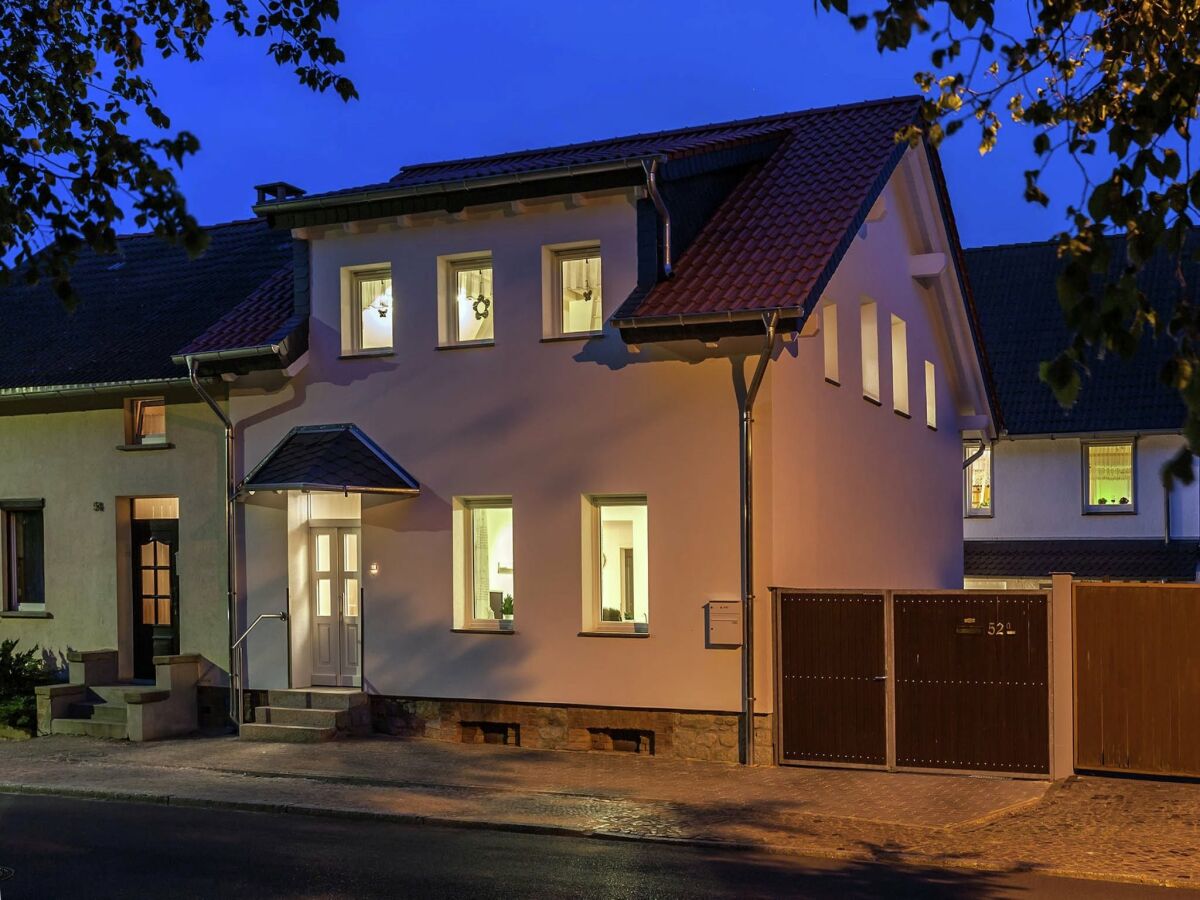 Holiday house Geräumiger Aufenthalt auf mehreren Ebenen - Outdoor photo 2