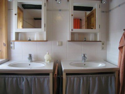 Apartment Apartment in Löwensen with terrace - Features photo 19