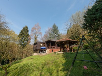Holiday house Ferienhaus in Eichenborn mit Garten - Outdoor photo 2