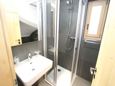 Chalet Chalet in La Tzoumaz near Ski Slopes - Features photo 19