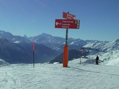 Apartment Chalet in Fieschertal with Stunning Views - Environment photo 23
