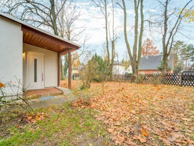 Holiday house Gartenbungalow in Blankenfelde-Mahlow - Outdoor photo 2